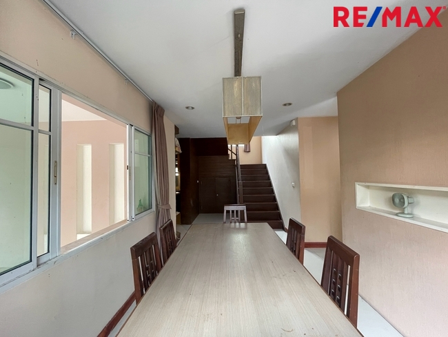 บ้านเดี่ยวสไตล์รีสอร์ท ใกล้เมกาบางนา โครงการเอโทล ลันตา รีสอร์ทไลฟ์ บางนา-วงแหวน (Atoll Lanta Resort Life Bangna-Wongwaen)