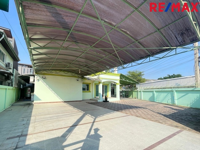 ขายบ้านเดี่ยวบางนา สุขุมวิท 107 ซอยแบริ่ง 39 ศรีนครินทร์
