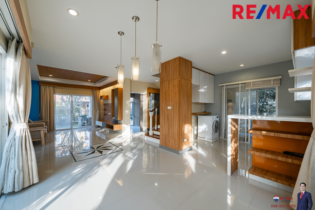 (มาใหม่!! แบบ Built-in มาสวยพร้อม*) พรอเมนาด โฮม (Promenade Home) ใกล้รร.รุ่งอรุณ พระรามสอง 47, อนามัยงามเจริญ Style : Modern Warm, Modern Asian