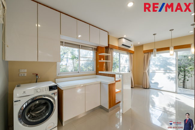 (มาใหม่!! แบบ Built-in มาสวยพร้อม*) พรอเมนาด โฮม (Promenade Home) ใกล้รร.รุ่งอรุณ พระรามสอง 47, อนามัยงามเจริญ Style : Modern Warm, Modern Asian