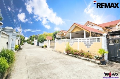 ขาย บ้านเดี่ยวสร้างกับ โมเดิร์นโฮม มีแปลนบ้าน 128 ตร.วา เอกชัย 10/1 บ้านหลังใหญ่ สภาพดี ขายเพียง 6.45 ล้านบาท เข้าซอยเพียง 500 ม. เดินทางสะดวก