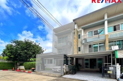 ขายทาวน์โฮม 3 ชั้น โครงการ Town Avenue พระราม 9 (กรุงเทพกรีฑา ซอย 7) ใกล้โรงเรียนนานาชาติเวลลิงตัน และ โรงเรียนนานาชาติไบรท์ตัน คอลเลจ