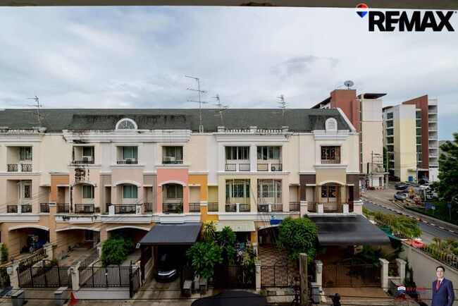 มาใหม่! 2026 Townhome พระราม2, ปริญลักษณ์ พระราม2 ใกล้เซนทรัลพระราม 2, เนื้อที่ 17.5 ตร.วา เพียง :: 2.6 ล้าน เท่านั้น