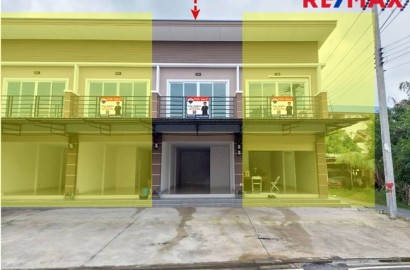 ขายตึกแถว 2 ชั้น เมืองนครปฐม ใกล้สำนักงานประกันสังคม สภาพใหม่