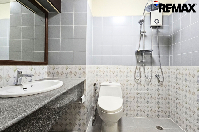 ขายคอนโด การ์เด้น คอร์ท (บ้านรวงข้าว4) ราษฎร์บูรณะ ห้องใหญ่ 82 ตรม 2 bed ขายเพียง 2.49 Mb. ใกล้ทางด่วนพระราม 3 เข้าเมืองไม่เกิน 15 นาที