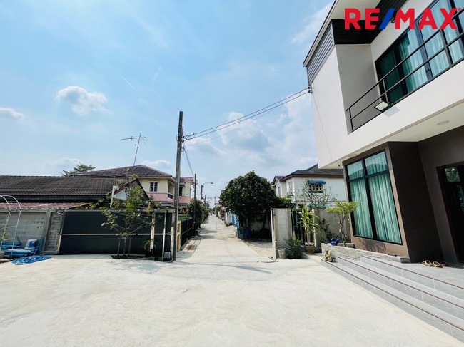ขายบ้านเดี่ยวทำเลดี (พหลโยธิน 54) เนื้อที่ 113.8 ตร.ว. ใกล้รถไฟฟ้าสะพานใหม่ วัชรพล เพิ่มสิน สนามบินดอนเมือง