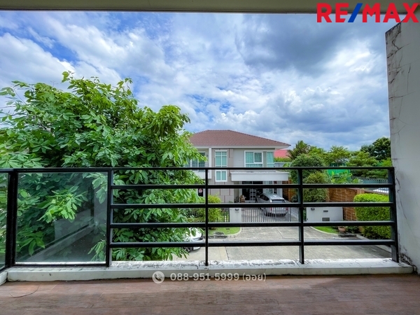 ขายเดี่ยวโครงการคาซ่า แกรนด์ เกษตร - นวมินทร์ (Casa Grand Kaset - Navamin) หลังหัวมุม ข้างบ้านไม่ติดใคร ทำเลใจกลางเมือง