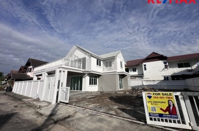 ขายบ้านเดี่ยวพุทธมณฑลสาย 4 หลังใหญ่ 100 ตารางวา รีโนเวทใหม่ สไตล์โมเดิร์น หมู่บ้านมณฑลทิพย์ ติดถนนใหญ่ ราคาพิเศษ
