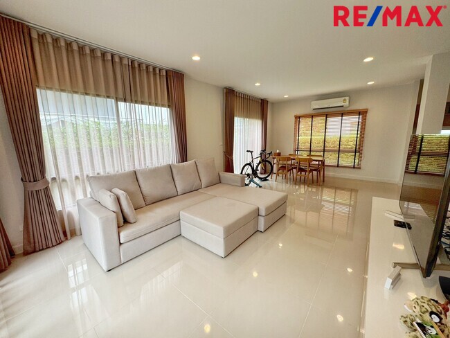 ขายบ้านเดี่ยว บุราสิริ ราชพฤกษ์-345 ใกล้โรงเรียนนานาชาติ DBS และ SISB โดยแสนสิริ บ้านสภาพสวย พร้อมเข้าอยู่