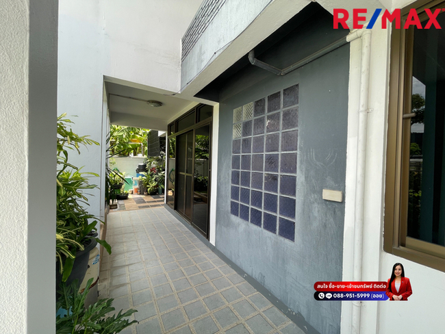 บ้านเดี่ยวปัฐวิกรณ์ – นวมินทร์ 70 - ประเสริฐมนูกิจ43 พื้นที่ดิน 103 ตร.วา 4 ห้องนอน 4 ห้องน้ำ 5 ที่จอด รองรับครอบครัวใหญ่ หรือผู้ที่ต้องการบ้านที่มีพื้นที่เยอะ