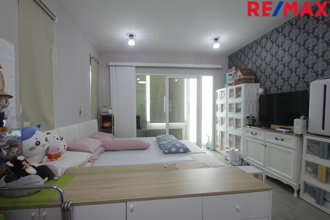บ้านแฝด 2 ชั้น สภาพใหม่ โครงการ โมดิ วิลล่า ปิ่นเกล้า-สาย 5 สามพราน นครปฐม