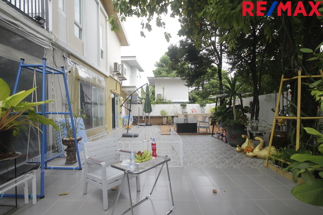 บ้านแฝด 2 ชั้น สภาพใหม่ โครงการ โมดิ วิลล่า ปิ่นเกล้า-สาย 5 สามพราน นครปฐม