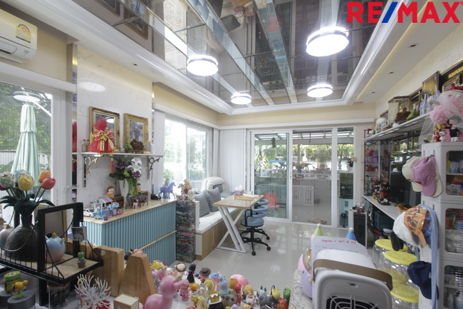 บ้านแฝด 2 ชั้น สภาพใหม่ โครงการ โมดิ วิลล่า ปิ่นเกล้า-สาย 5 สามพราน นครปฐม