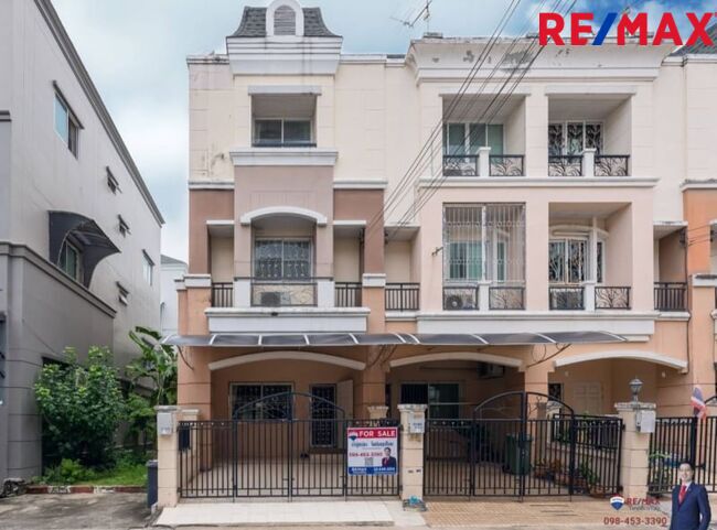 (มาใหม่! 2024) ปริญลักษณ์ พระราม2 TownHouse หลังมุมสวย พระรามสอง ใกล้เซ็นทรัลพระราม 2 และด้านทางขึ้นทางด่วนใหม่มุ่งสู่สาทรสะดวก