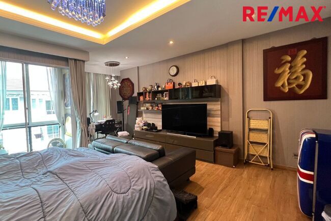 ทาวน์โฮม ราชพฤกษ์ บ้านกลางเมือง สาทร - ตากสิน 2 BANN KLANG MUANG SATHORN-TAKSIN ต่อเติมคุ้ม ตกแต่งสวย