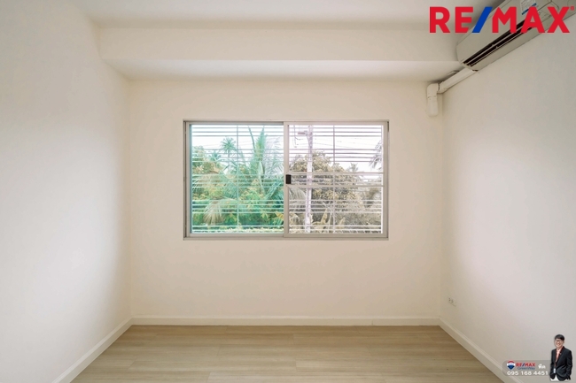 ขายบ้านพุทธบูชา36 บ้านใหม่1(หลังมุม วิวสวน) สภาพดี รีโนเวทใหม่ ราคาดีที่สุดในโครงการ 3.19 ล้าน ติดอู่รถเมลล์สาย75
