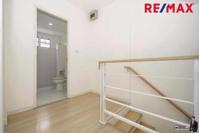 ขายบ้านพุทธบูชา36 บ้านใหม่1(หลังมุม วิวสวน) สภาพดี รีโนเวทใหม่ ราคาดีที่สุดในโครงการ 3.19 ล้าน ติดอู่รถเมลล์สาย75