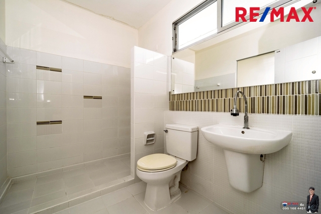 ขายบ้านพุทธบูชา36 บ้านใหม่1(หลังมุม วิวสวน) สภาพดี รีโนเวทใหม่ ราคาดีที่สุดในโครงการ 3.19 ล้าน ติดอู่รถเมลล์สาย75