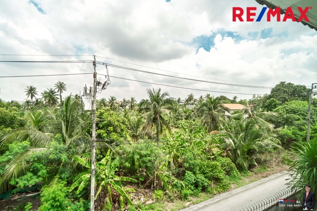 ขายบ้านพุทธบูชา36 บ้านใหม่1(หลังมุม วิวสวน) สภาพดี รีโนเวทใหม่ ราคาดีที่สุดในโครงการ 3.19 ล้าน ติดอู่รถเมลล์สาย75