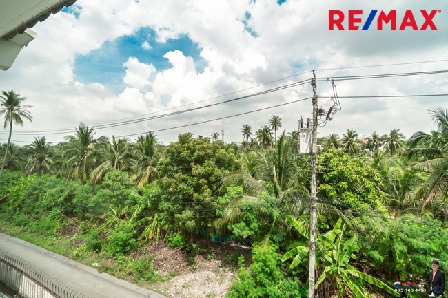ขายบ้านพุทธบูชา36 บ้านใหม่1(หลังมุม วิวสวน) สภาพดี รีโนเวทใหม่ ราคาดีที่สุดในโครงการ 3.19 ล้าน ติดอู่รถเมลล์สาย75