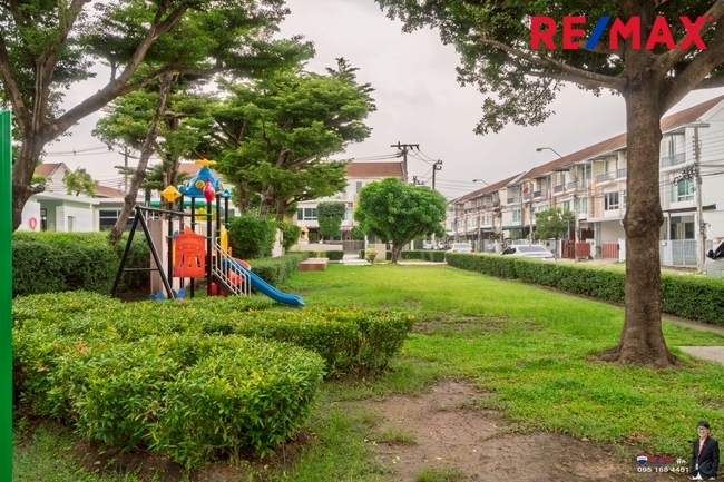 ขายบ้านพุทธบูชา36 บ้านใหม่1(หลังมุม วิวสวน) สภาพดี รีโนเวทใหม่ ราคาดีที่สุดในโครงการ 3.19 ล้าน ติดอู่รถเมลล์สาย75
