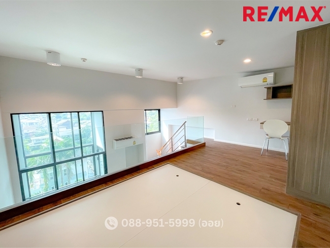 คอนโดลิฟวิ่งเนสท์ Living Nest ลาดพร้าว 44 ห้องมุม 2 ชั้น ใช้สอยรวม 45 ตร.ม. ฝ้าเพดานสูง 4.55 ม. .ใกล้รถไฟฟ้าสถานีภาวนาเพียง 190 เมตร