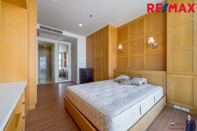 (Residence ที่อยู่รั้วเดียวกับ Shrewsbury มาใหม่!) Chatrium Riverside Residence 122.79 ตร.ม. 2 ห้องนอนใหญ่! ถนนเส้นหลักอย่างเจริญกรุง ราคาดีที่สุดในโครงการ พร้อมแต่ง Built-in เป็น Layout หน้ากว้าง
