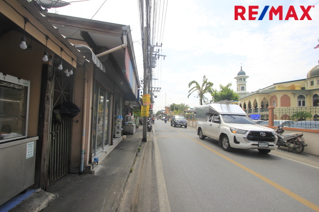 ขายที่ดินประชาอุทิศ 69 แยก 16-6 สุขสวัสดิ์ 64 ที่ดินถมแล้ว สร้างบ้าน 47วา ใกล้มหาวิทยาลัยเทคโนโลยีพระจอมเกล้าธนบุรี ขายถูก 1.69 ล้านบาท