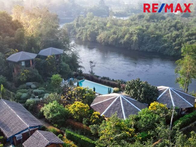 มาแล้ว! [New Listing!] A Riverside Eden Retreat ที่ [ The Elephant Treehouse : บ้านต้นไม้ กาญจนบุรี ]